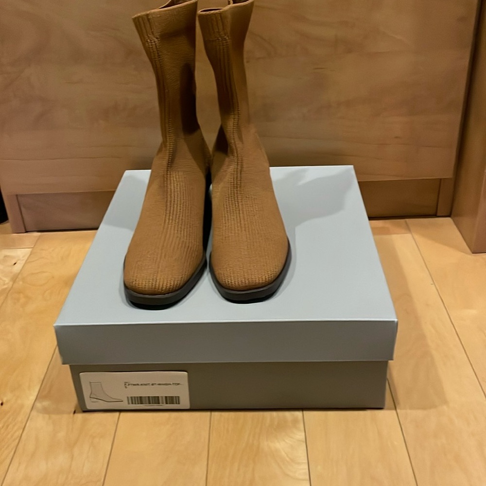 Everlane The glove boots size 5